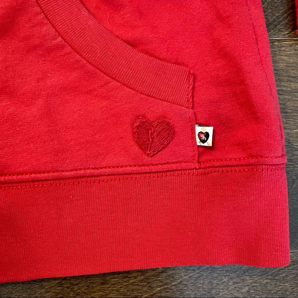 Twisted Heart Pearl Love Hoodie - Picture 4 of 4